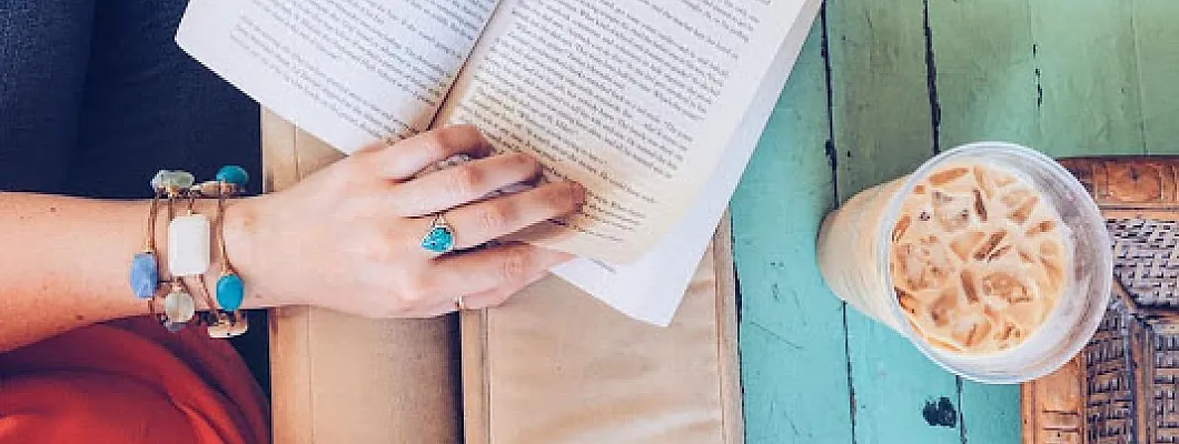 ЗАБРАНЕНИТЕ КНИГИ, КОИТО СТАНАХА ФИЛМИ