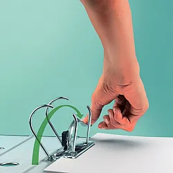 Класьор LEITZ 180°, РР, A4, 80 мм, метален кант, сменяем етикет, зелен