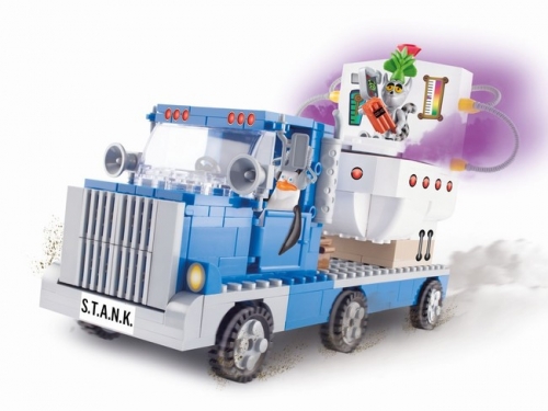 COBI THE PENGUINS OF MADAGASCAR Конструктор Камион S.T.A.N.K. 280ч.