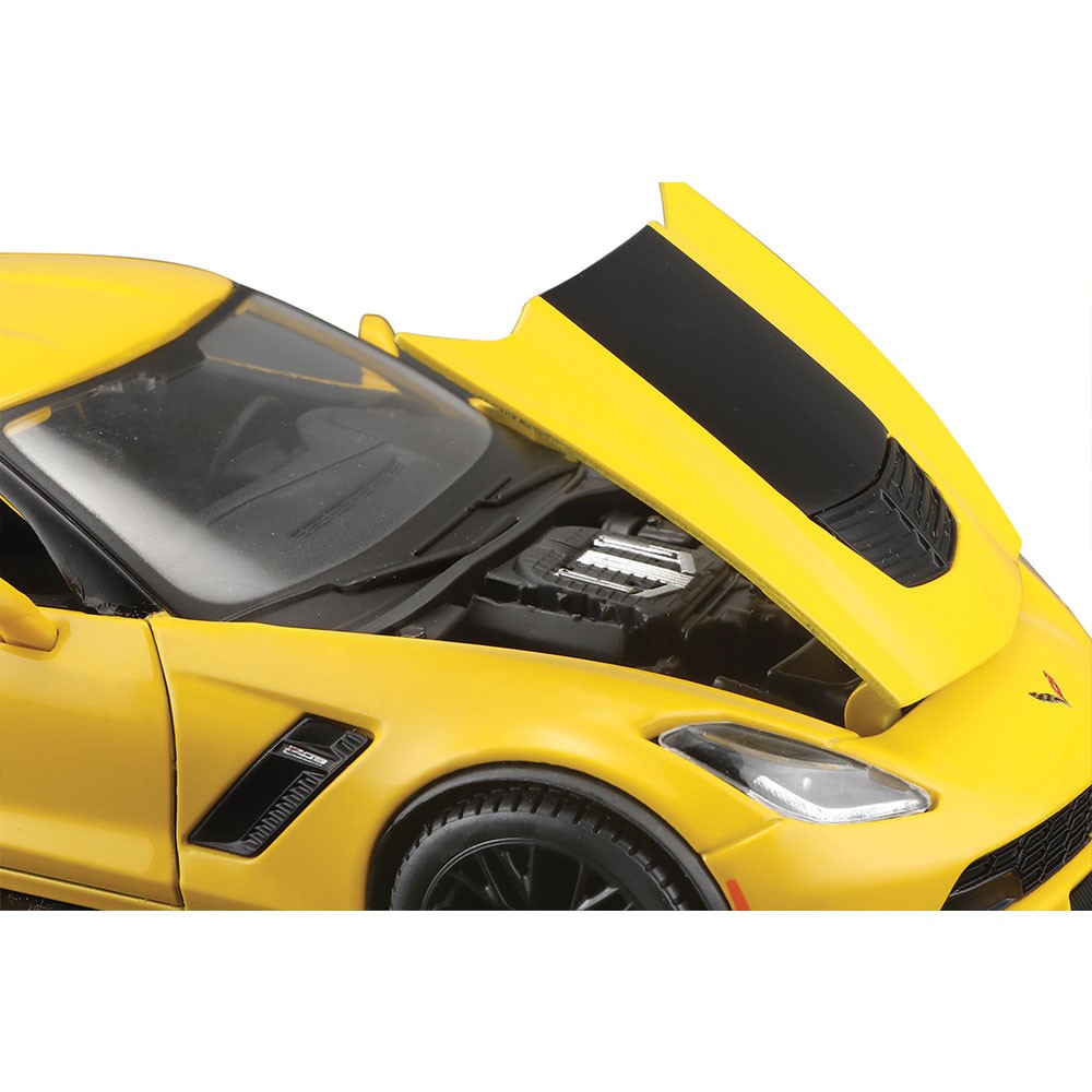 MAISTO ASSEMBLY LINE Кола за сглобяване CORVETTE Z06 2015 39246